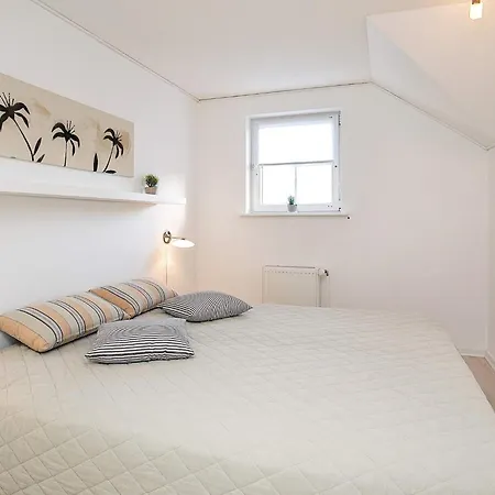 Lv Apartment